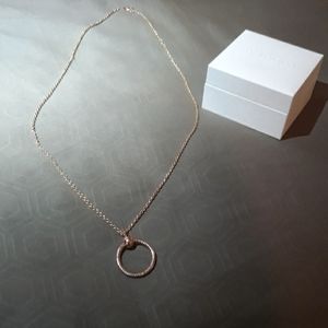 Pandora moments small o pendant with chain